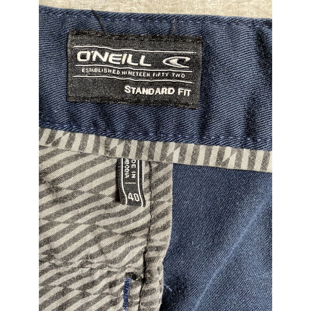 O’Neill Men’s Size 40 Navy Blue Bermuda Shorts  Button Pocket  Belt Loops - Picture 4 of 4